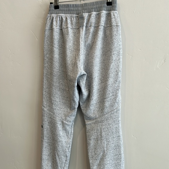 Lululemon At Ease Jogger - Picture 13 of 16
